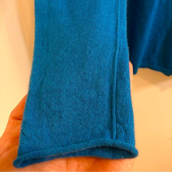 TSE Square Neck Wrap Cashmere Sweater Reverse Stitched Blue Size Large. - Picture 14 of 16